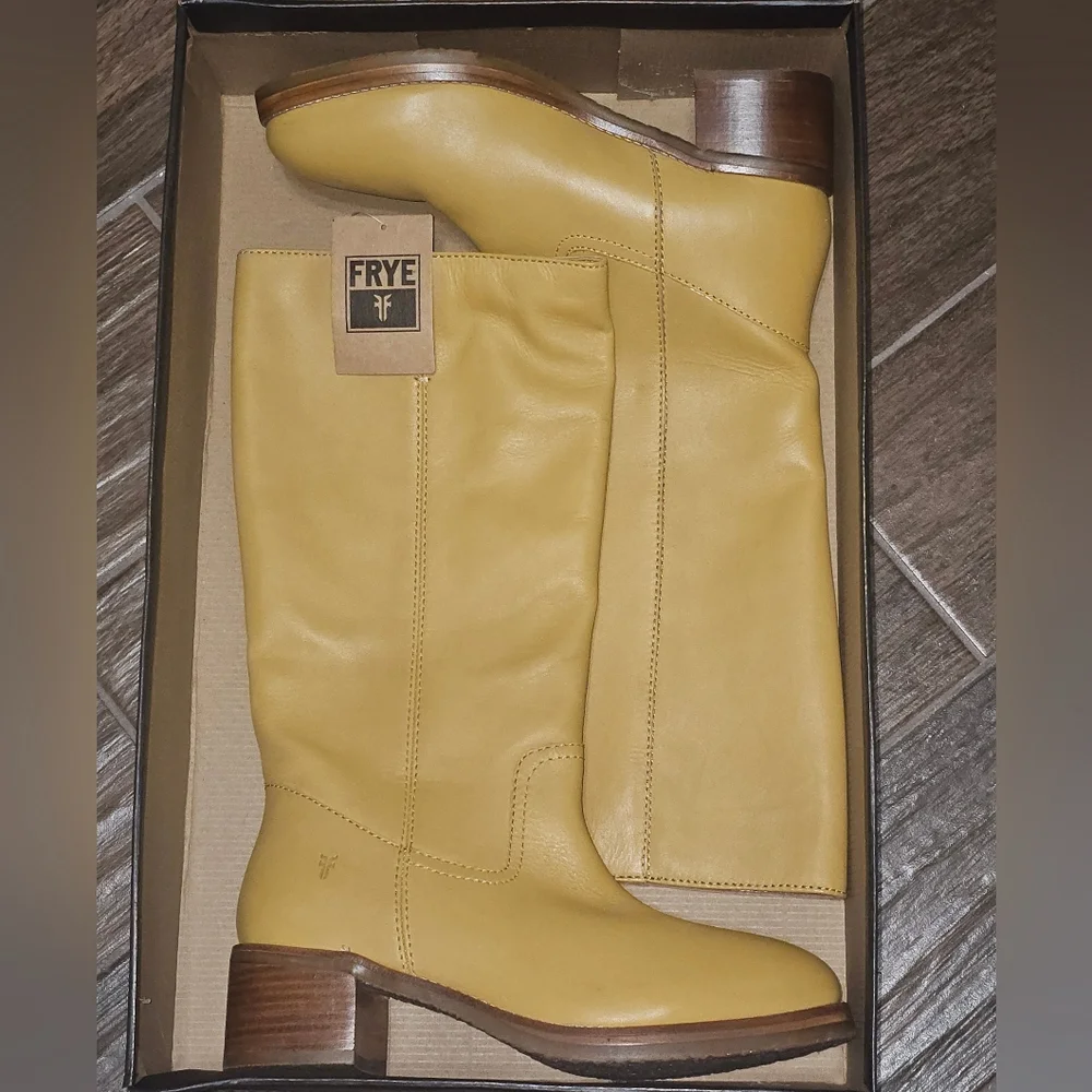 FRYE Camryn Tall Pull Boots - Picture 1 of 4